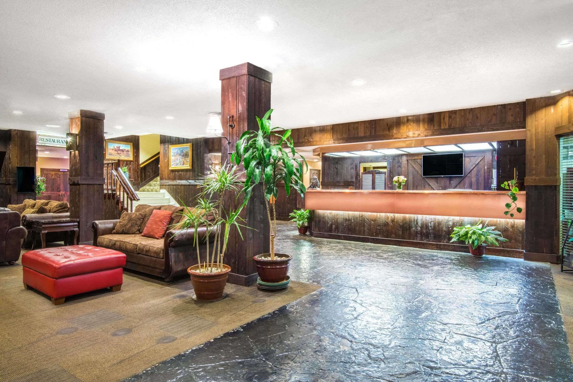 Ramada By Wyndham Denver Downtown Buitenkant foto