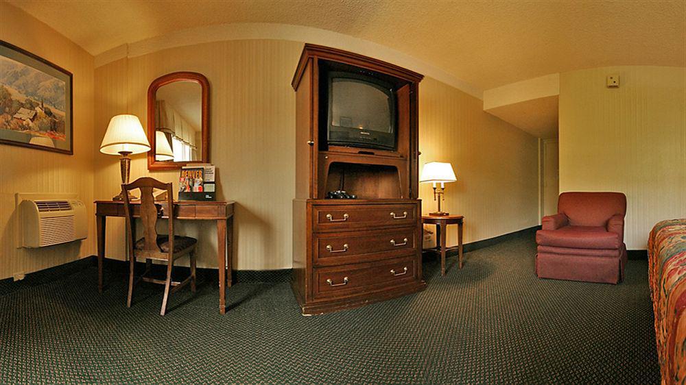 Ramada By Wyndham Denver Downtown Buitenkant foto
